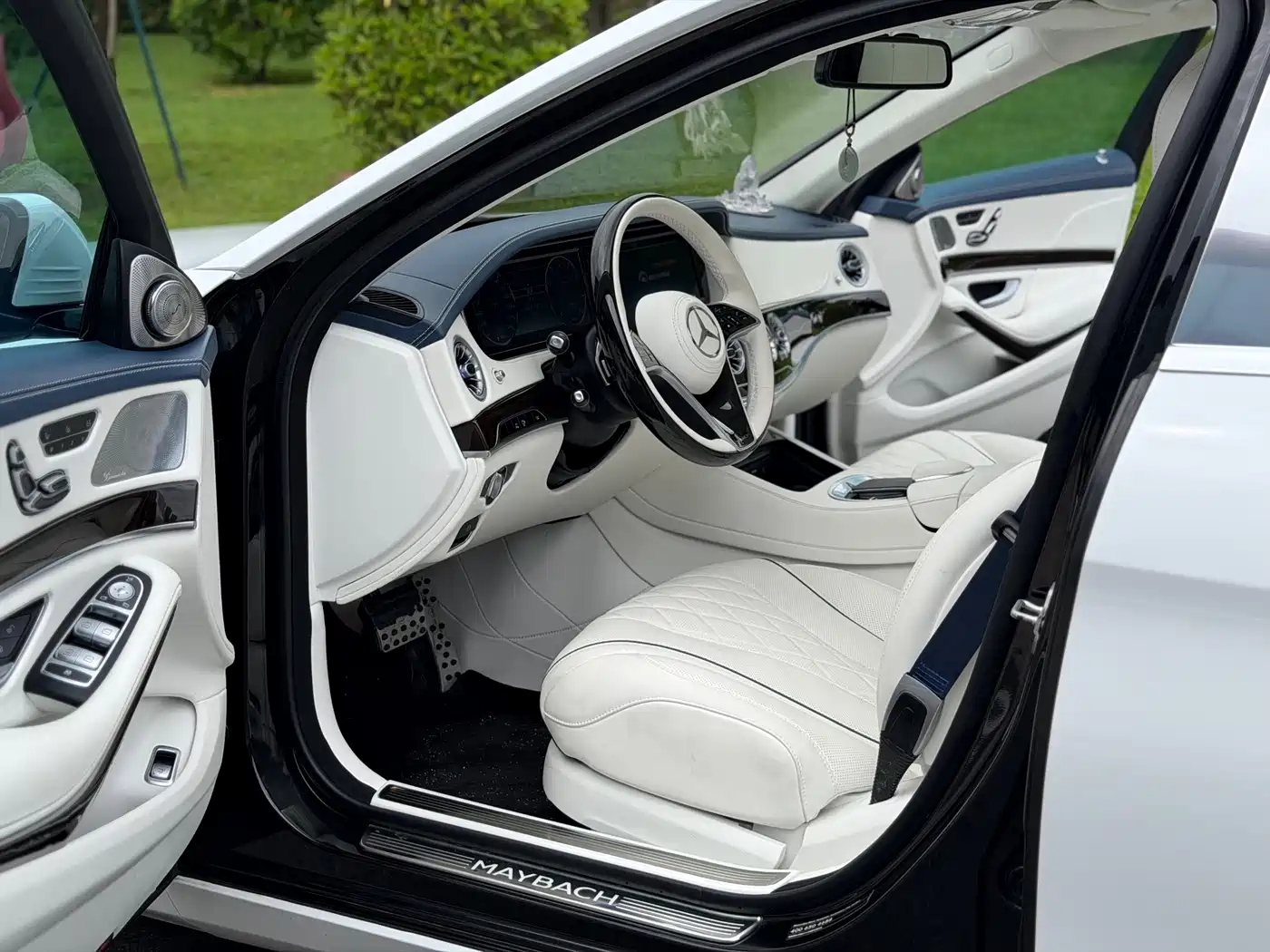 Mercedes-Benz Maybach S-Class 2017 S 400 4MATIC фото 12