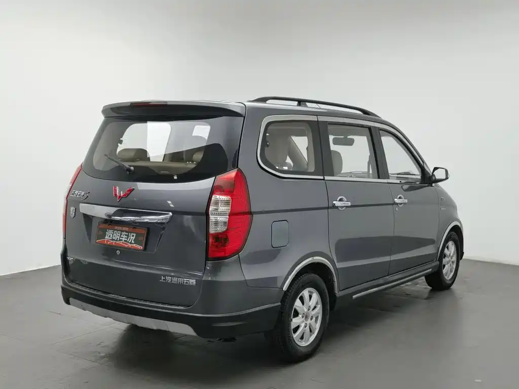 Wuling Motors Wuling Hongguang 2013 2013 1.5L S Comfort