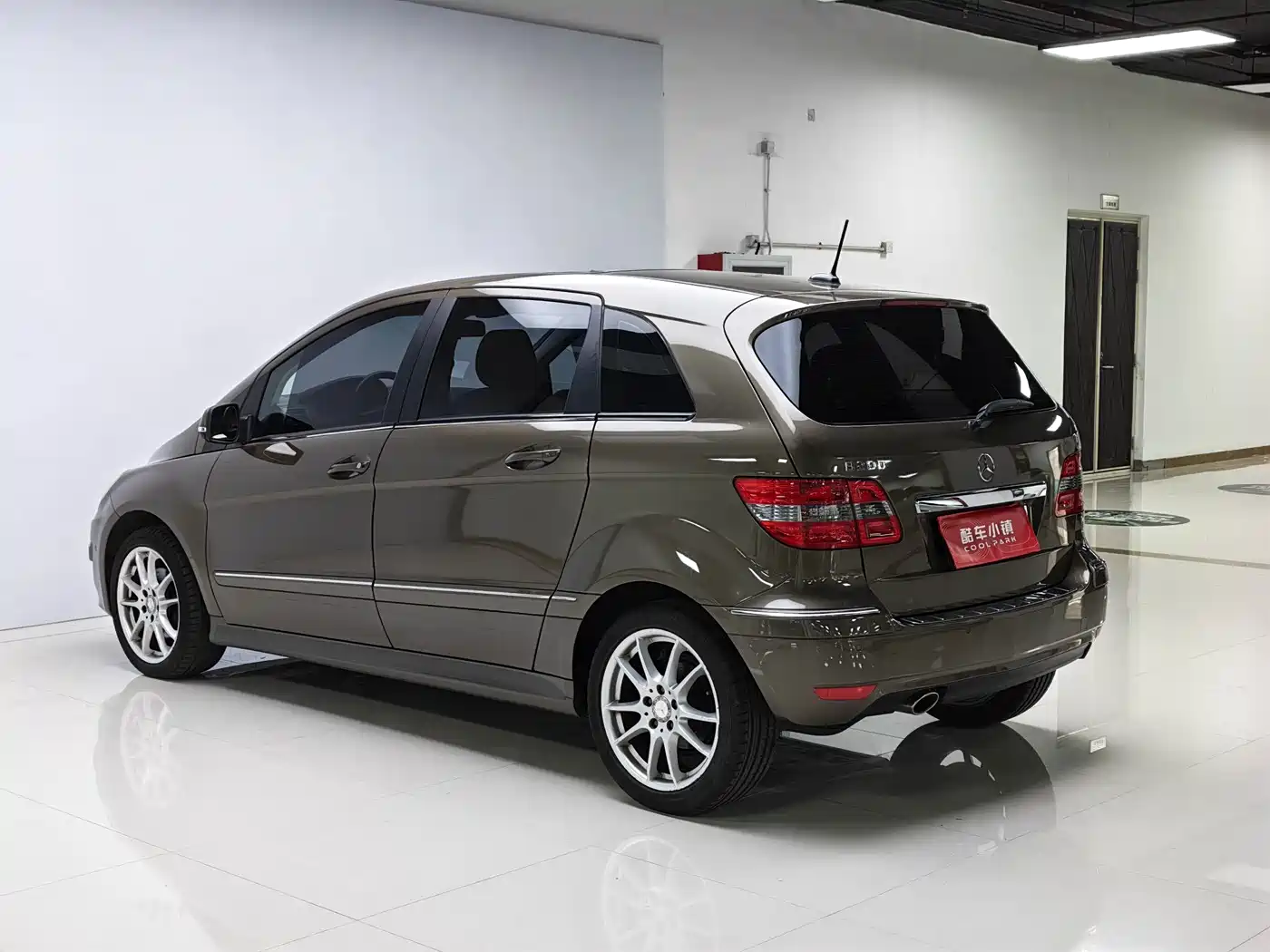 Mercedes-Benz B-Class 2011 2009 B 200 Fashion