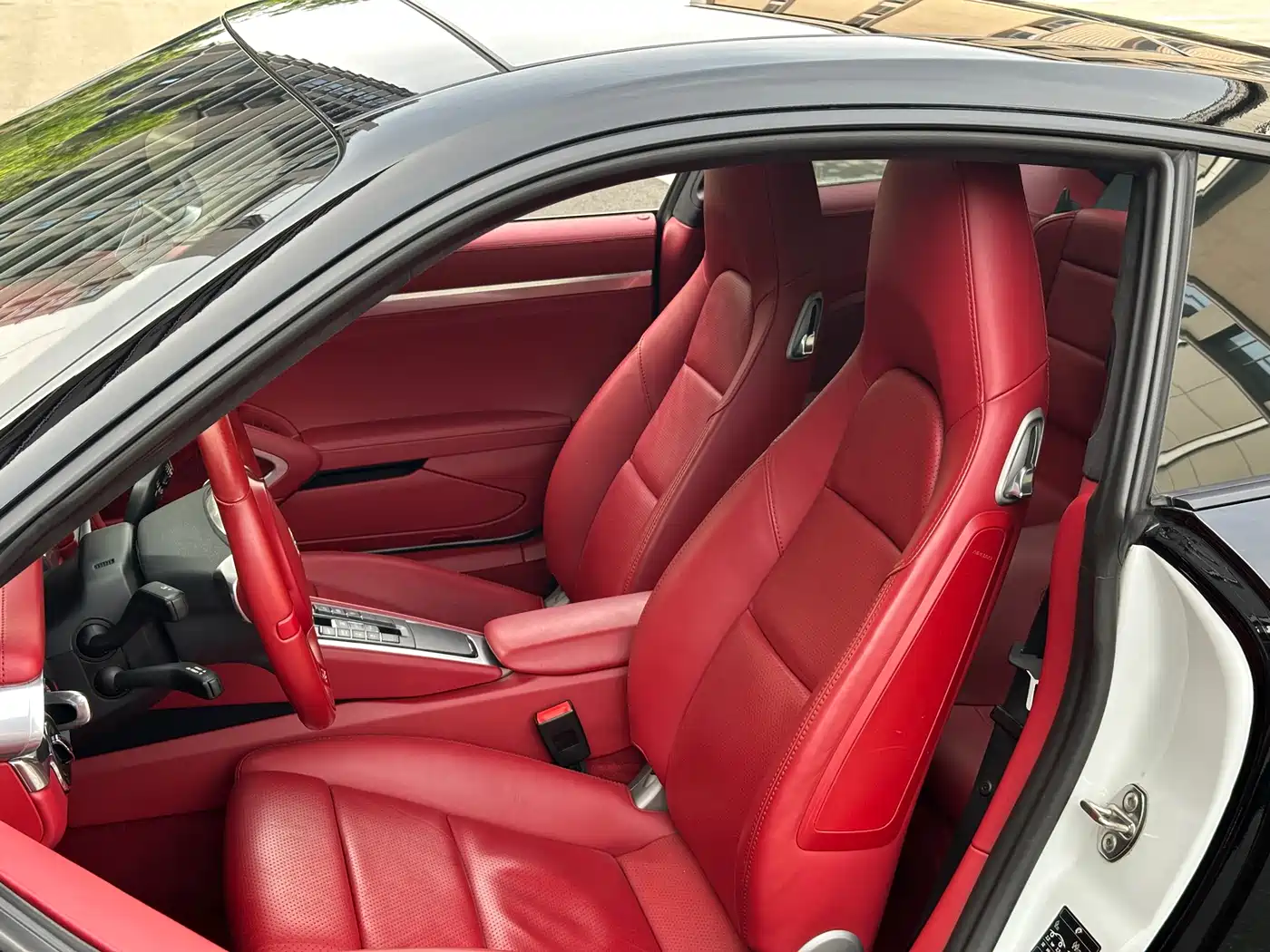 Porsche 911 2012 Carrera S 3.8L фото 12