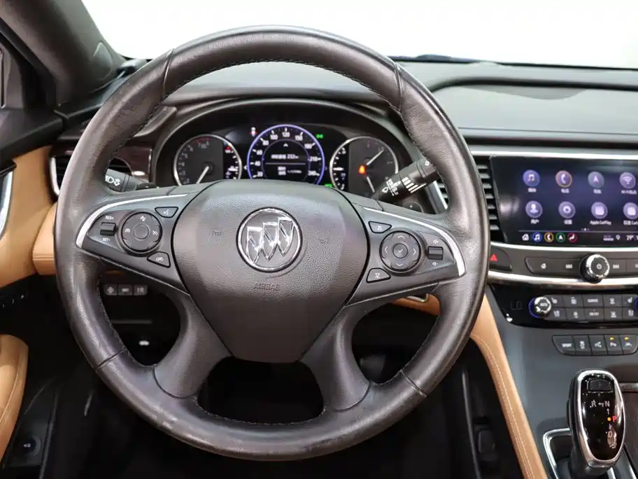 Buick LaCrosse 2019 28T Premium Model фото 12