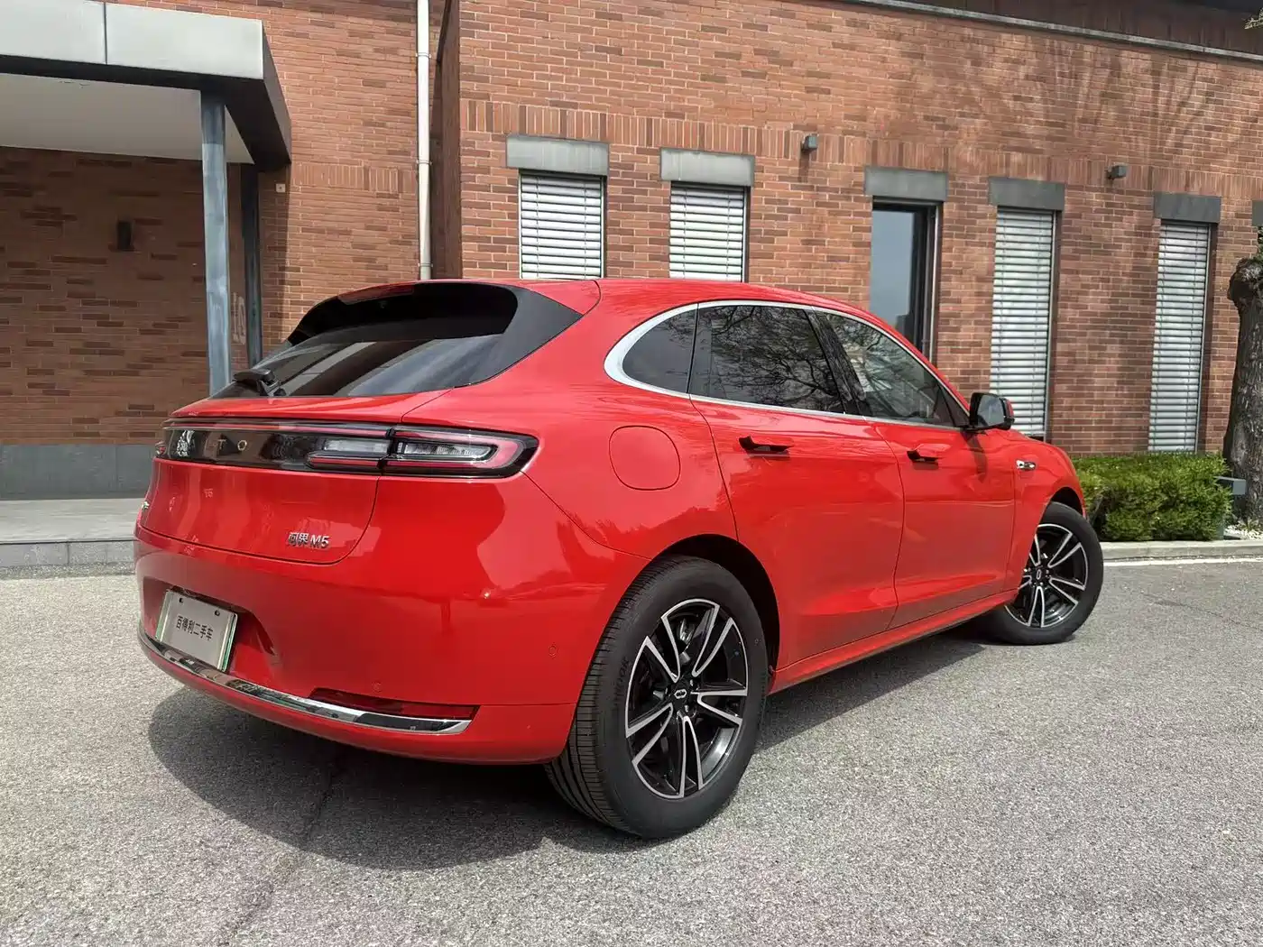 AITO Wenjie AITO M5 2025 Extended Range Ultra AWD фото 5