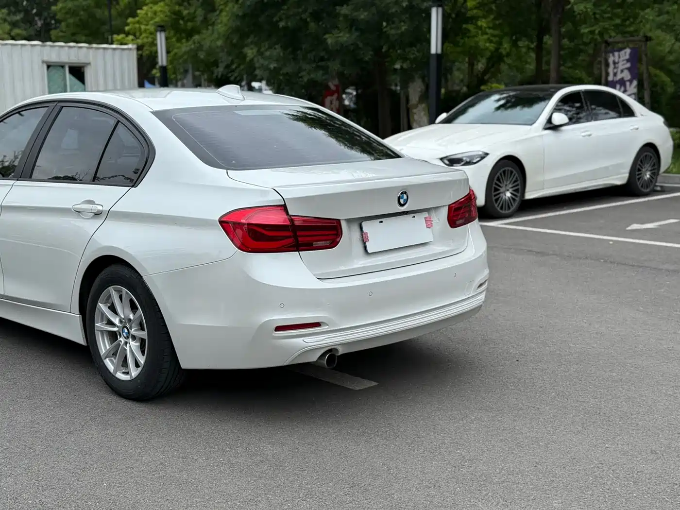 BMW 3 Series 2016 316i Fashion фото 12