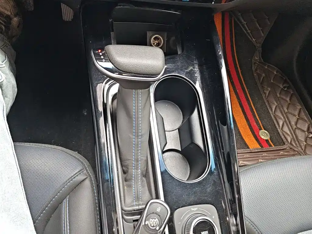 Buick Velite 6 2024 Model 430km Premium Edition фото 14