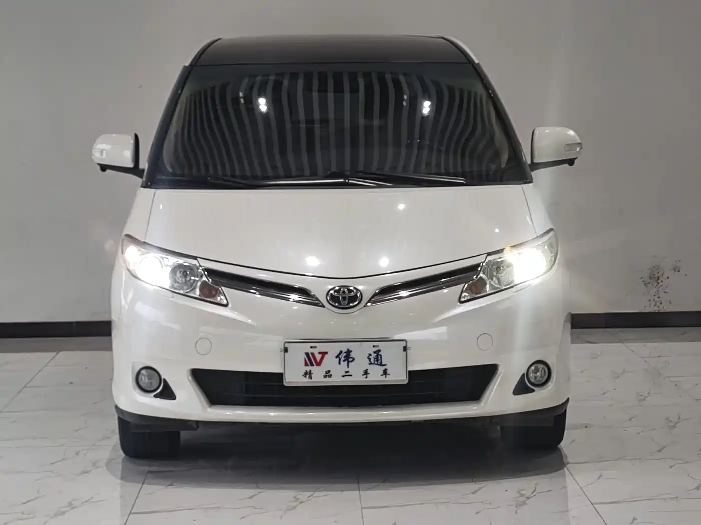Toyota Previa 2012 2.4L 7-Seater Luxury Edition фото 2
