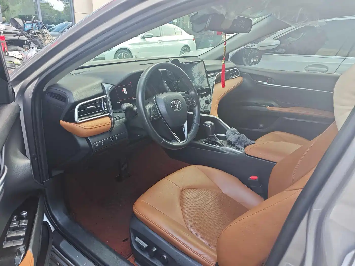 Toyota Camry 2023 2021 Hybrid 2.5HG Luxury Edition