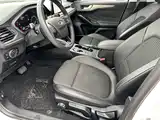 Фото 4 - Ford Focus