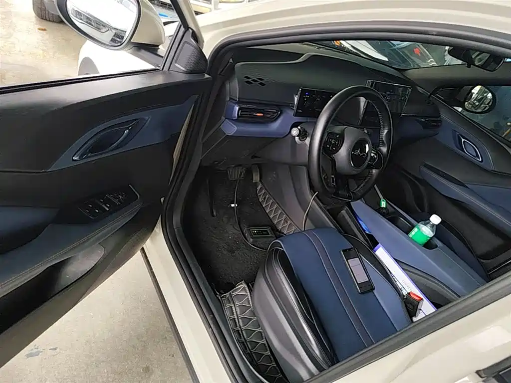 BYD Seagull 2024 Glory Edition 305km Vitality Edition фото 16