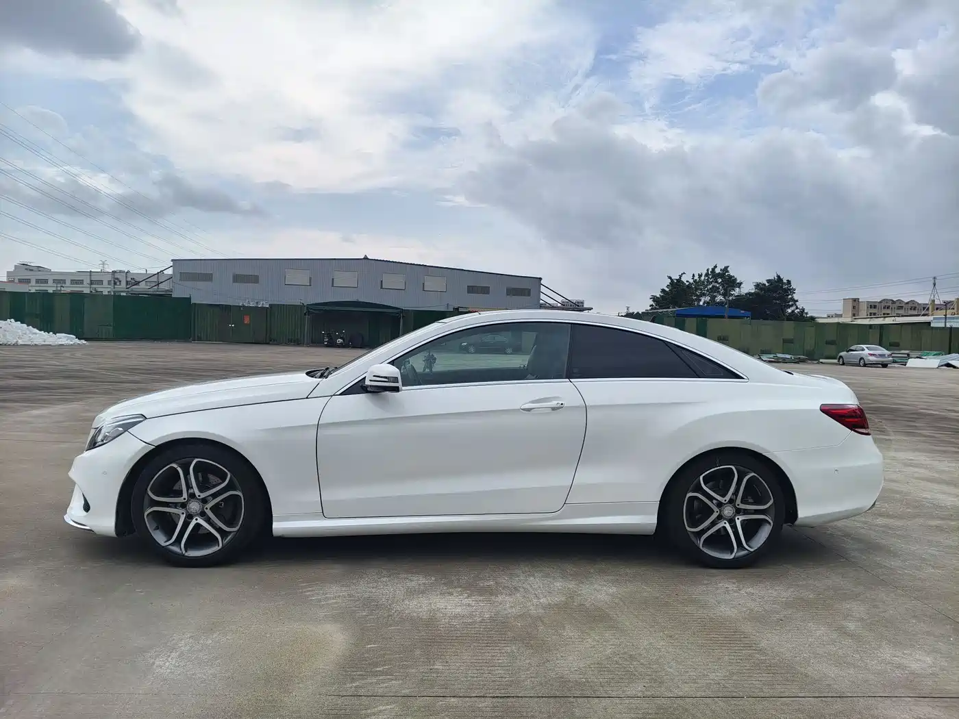 Mercedes-Benz E-Class (Import) 2014 E 200 Coupe фото 7
