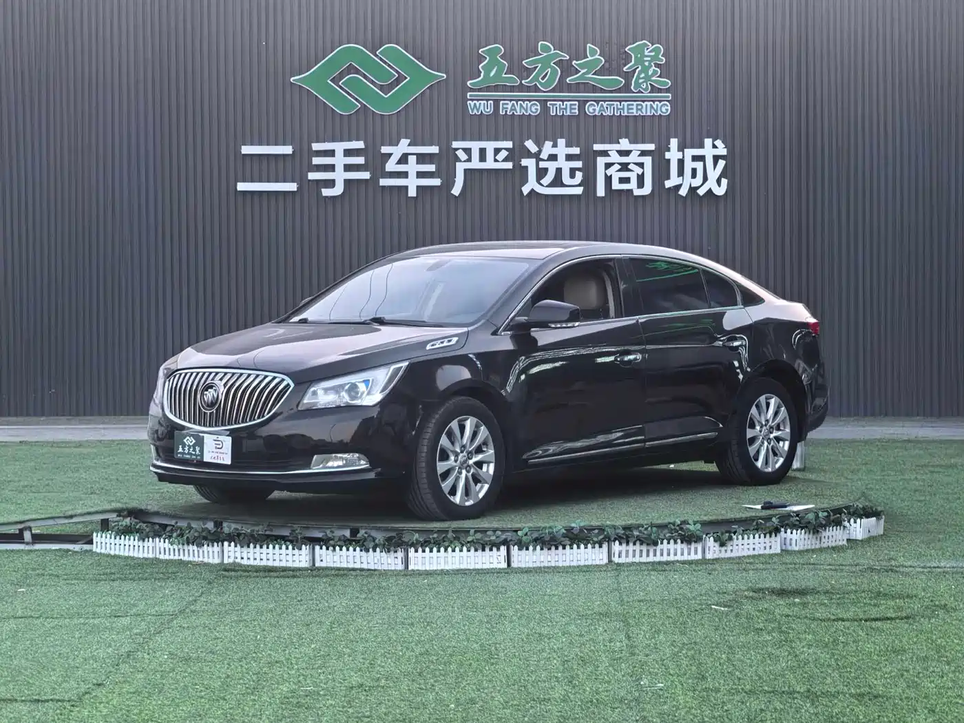 Buick LaCrosse 2013 2.4L SIDI Leading Comfort