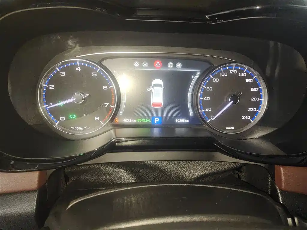 GAC Trumpchi Trumpchi GS8 2017 320T 2WD Luxury Smart Connect (7-seater) фото 8