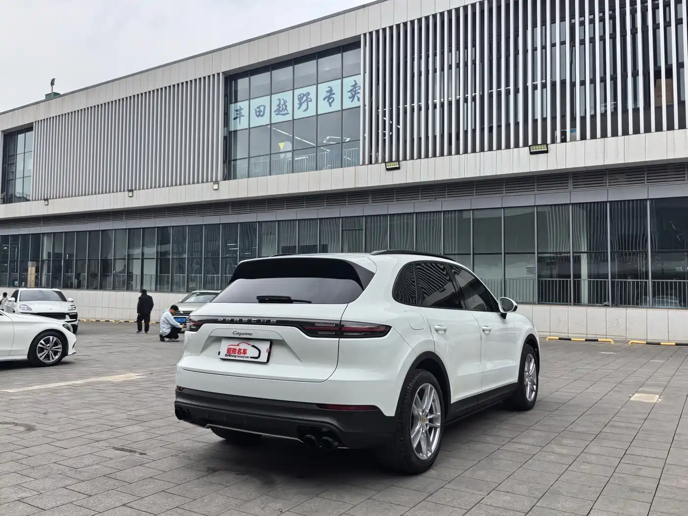 Porsche Cayenne 2018 Cayenne 3.0T фото 17