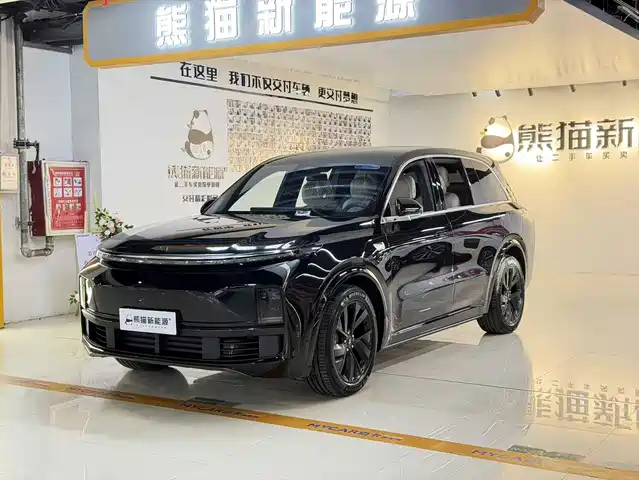 Li Auto Li L8 2023 Pro
