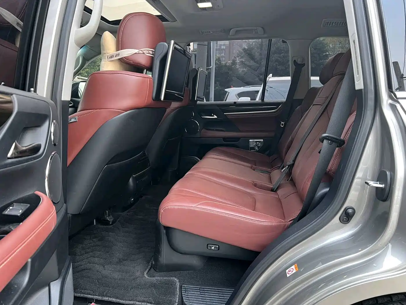 Lexus LX 2019 570 Prestige Luxury Edition фото 8