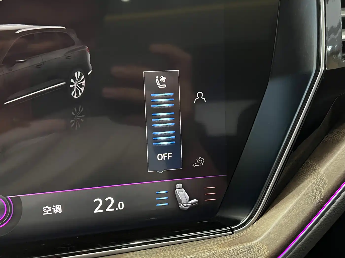 Volkswagen Touareg 2019 3.0TSI Sharp Edge Edition China V фото 12