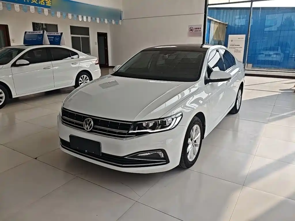 Фото 2 - Volkswagen Bora