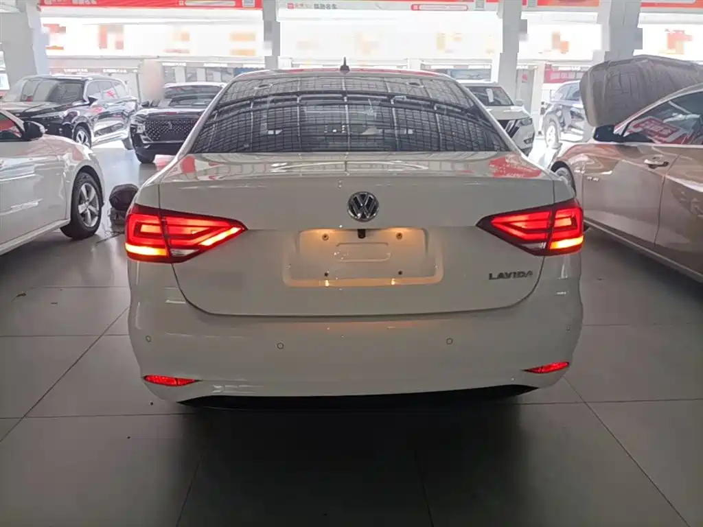 Volkswagen Lavida 2019 Lavida Start 1.5L Auto Trend (China VI) фото 6