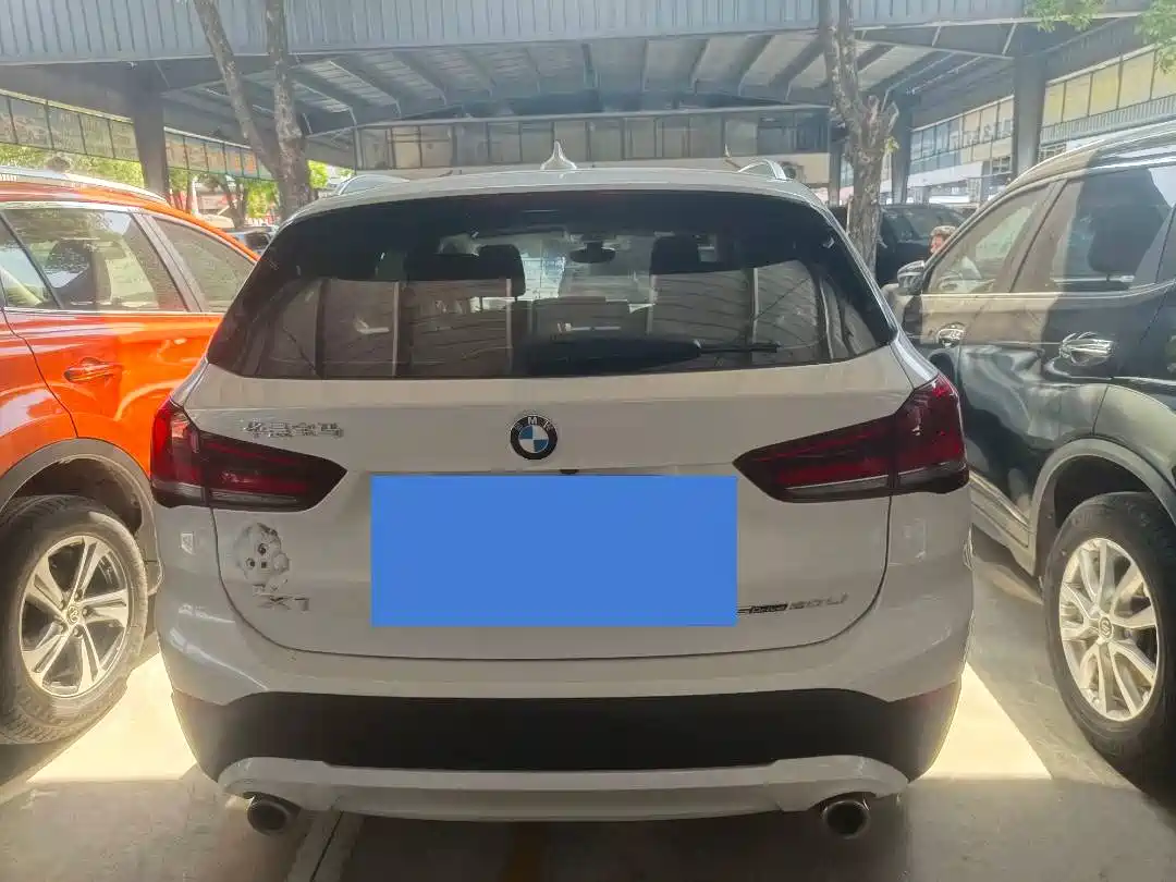 BMW X1 2021 Facelift sDrive20Li Fashion фото 17