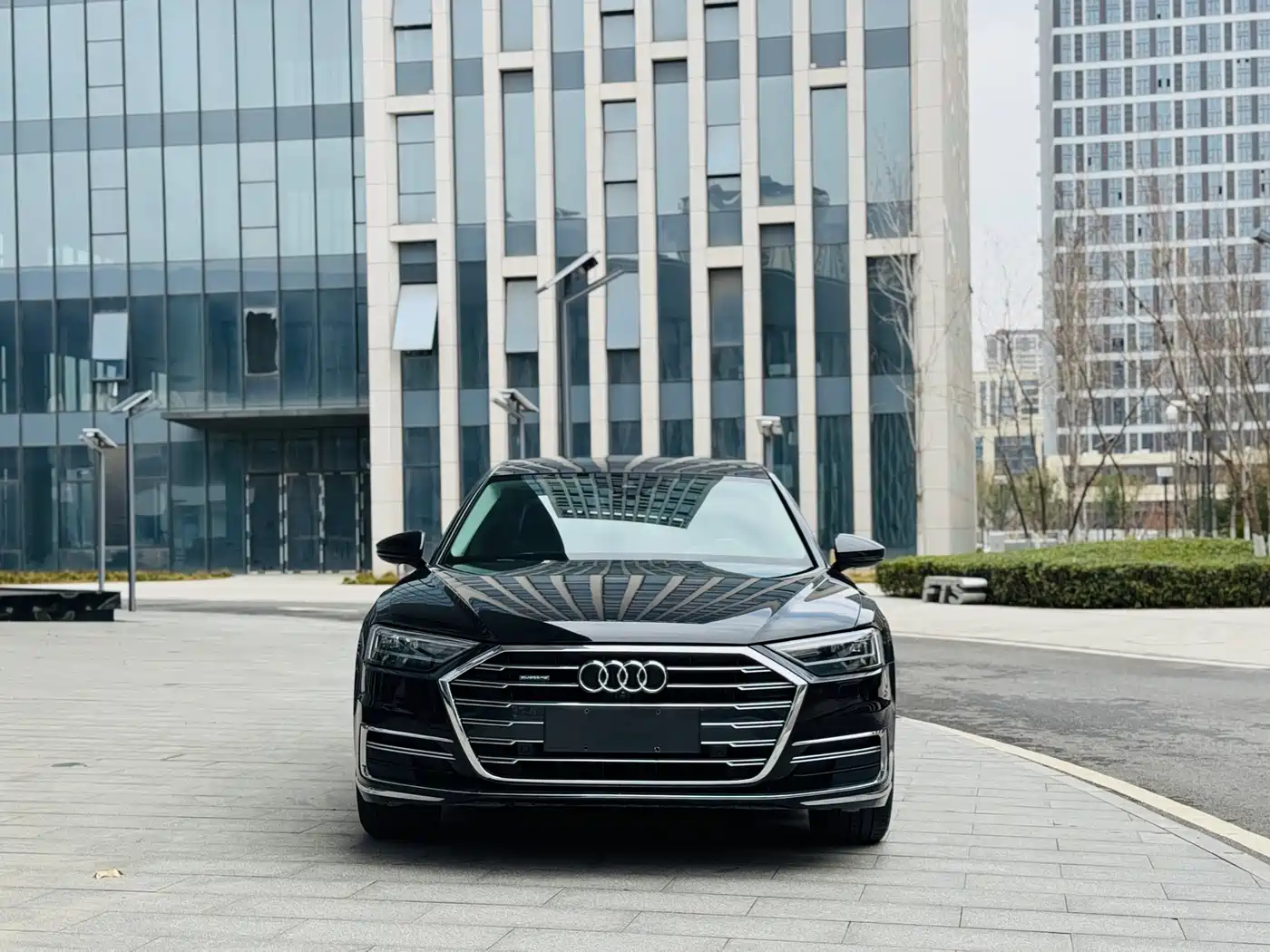 Audi A8 2018 A8L 55 TFSI quattro Launch Elite фото 2