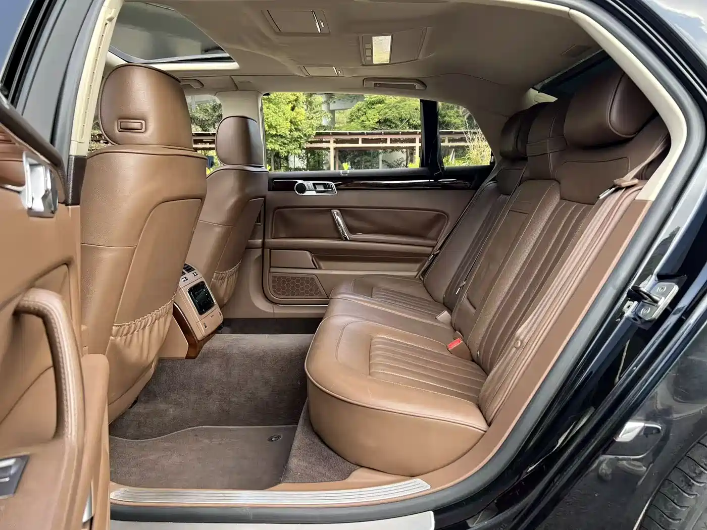 Volkswagen Phaeton 2014 3.0L Business Edition фото 14