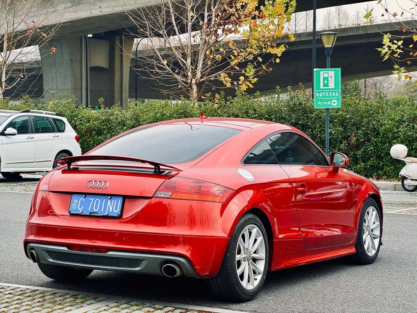 Audi TT 2013 TT Coupe 45 TFSI фото 4