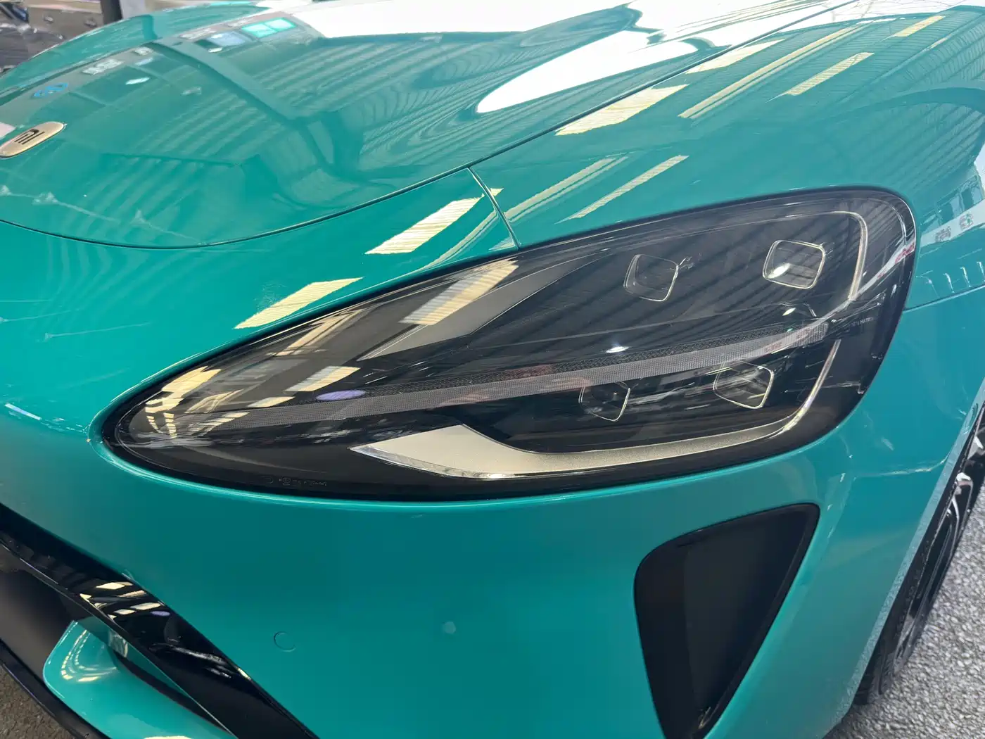 XIAOMI CAR XIAOMI SU7