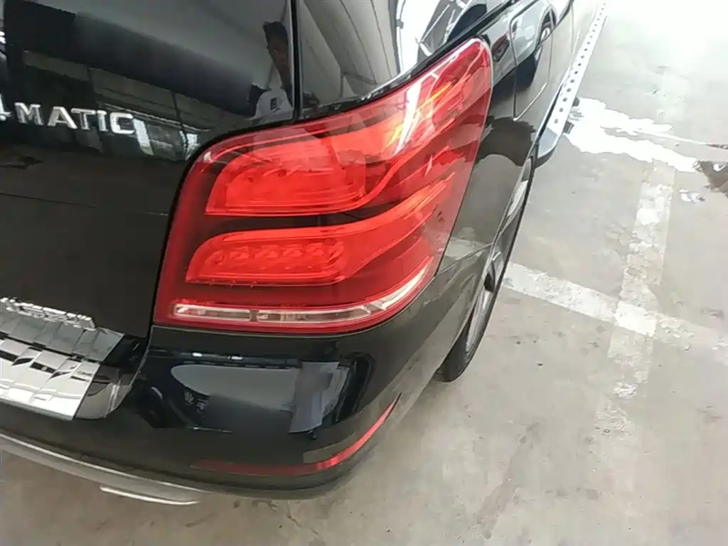 Mercedes-Benz GLK-Class 2015 GLK 260 4MATIC Fashion Ultimate Edition фото 8