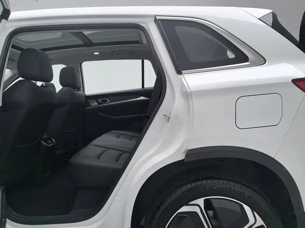 Skyworth Auto Skyworth HT-i 2024 2023 1.5L PHEV 115KM Smart Dragon Edition