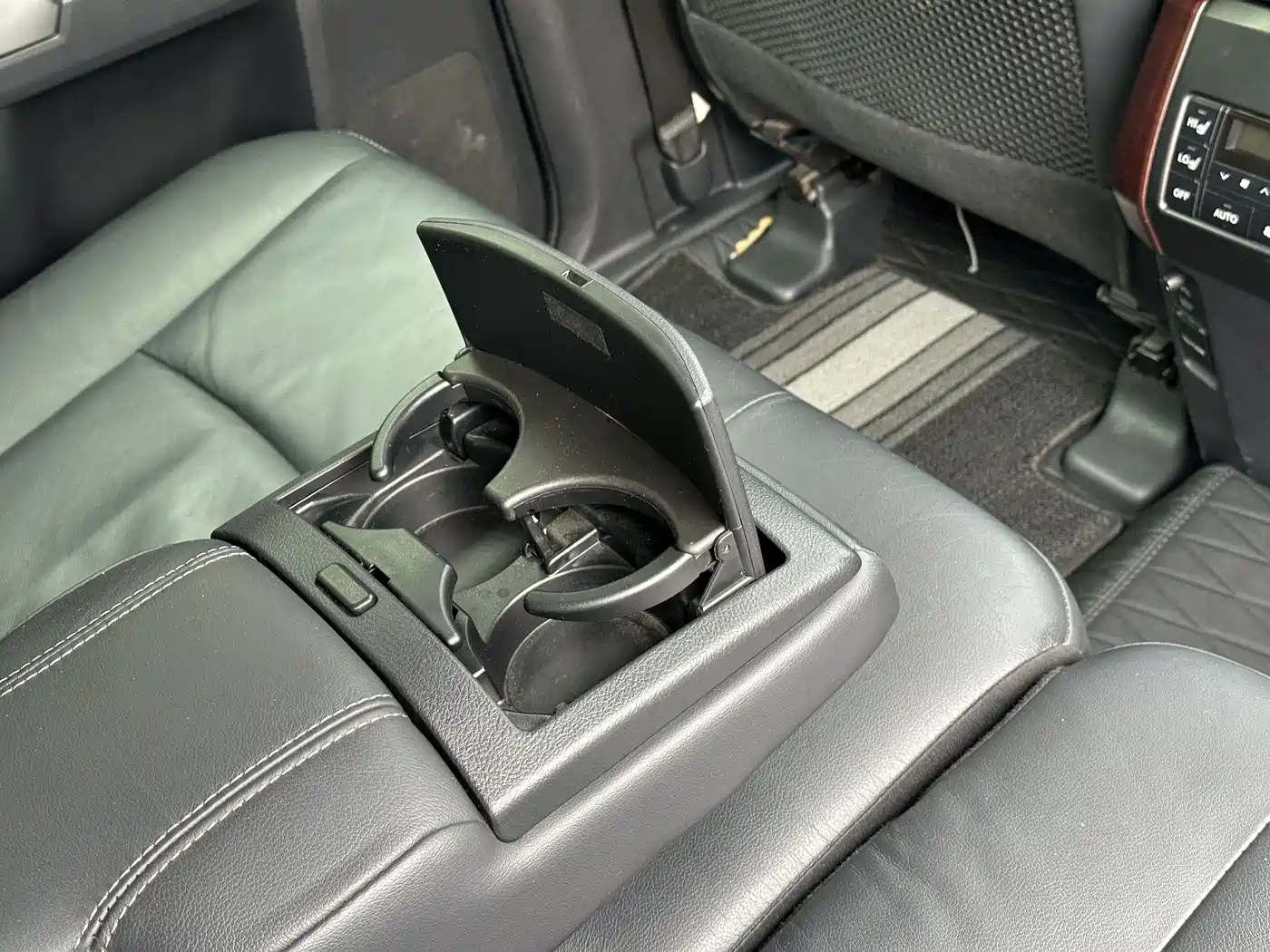 Toyota Prado 2016 3.5L Auto TX-L фото 28