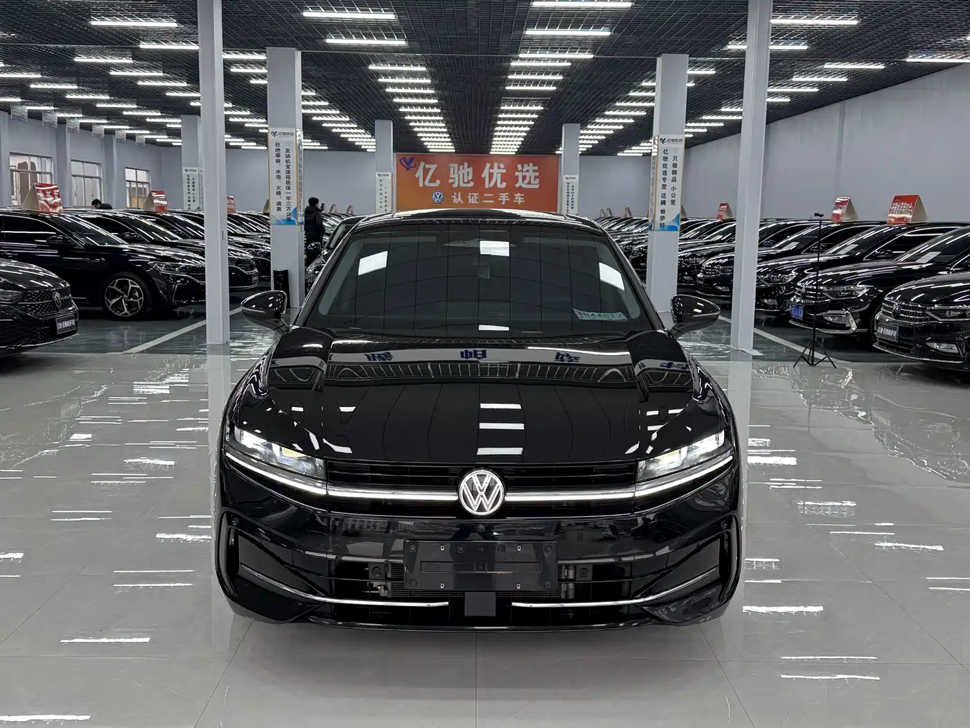 Volkswagen Magotan 2024 380TSI DSG Ultimate Edition фото 2