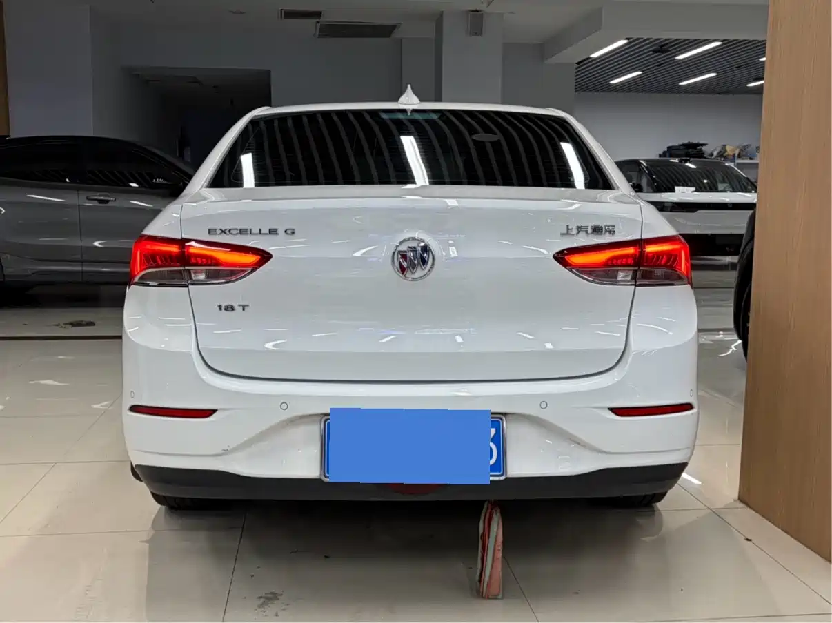 Buick Excelle 2019 18T Auto Connected Elite China VI фото 4