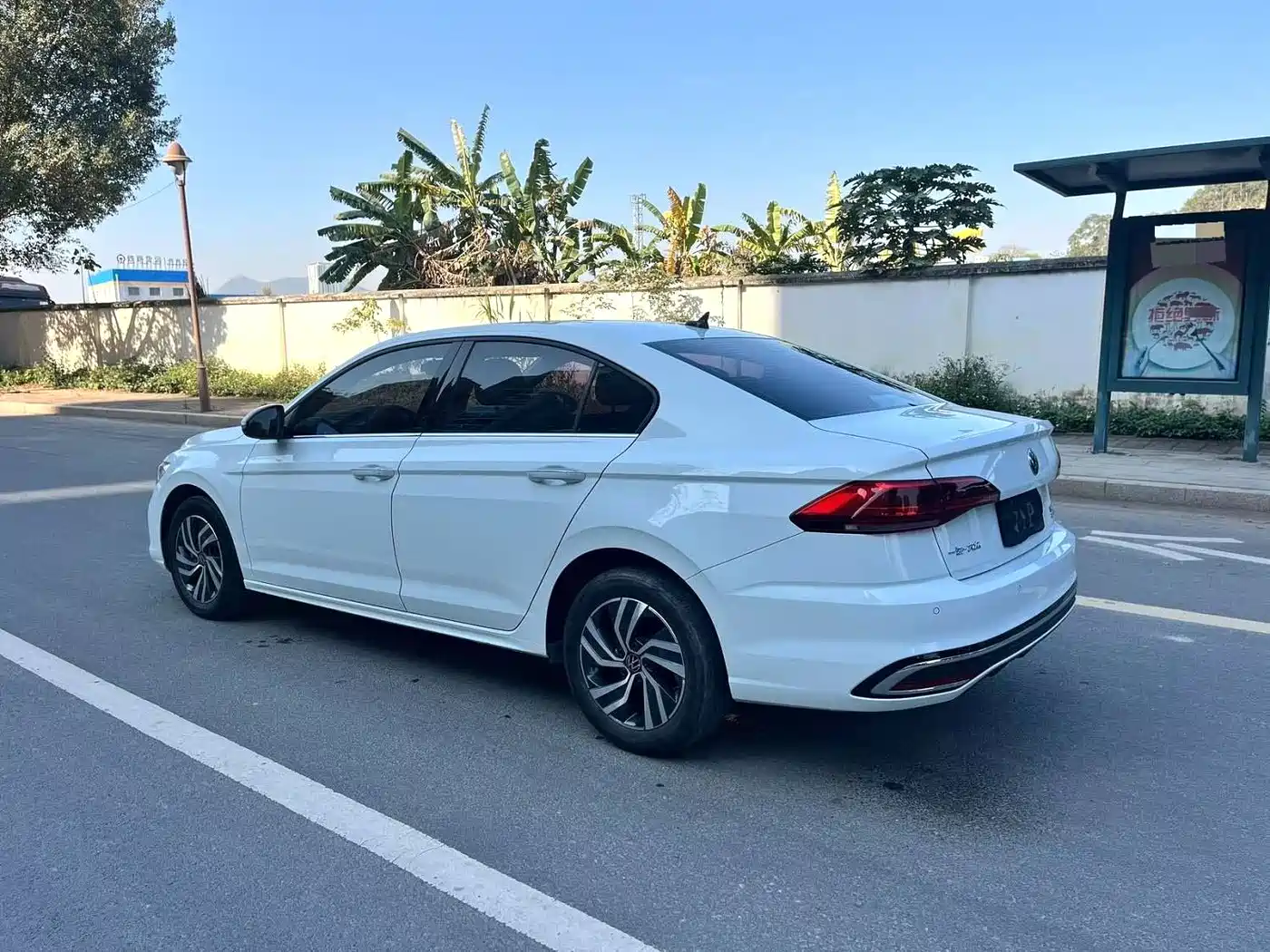 Volkswagen Bora 2023 200TSI DSG Smart Edition фото 7