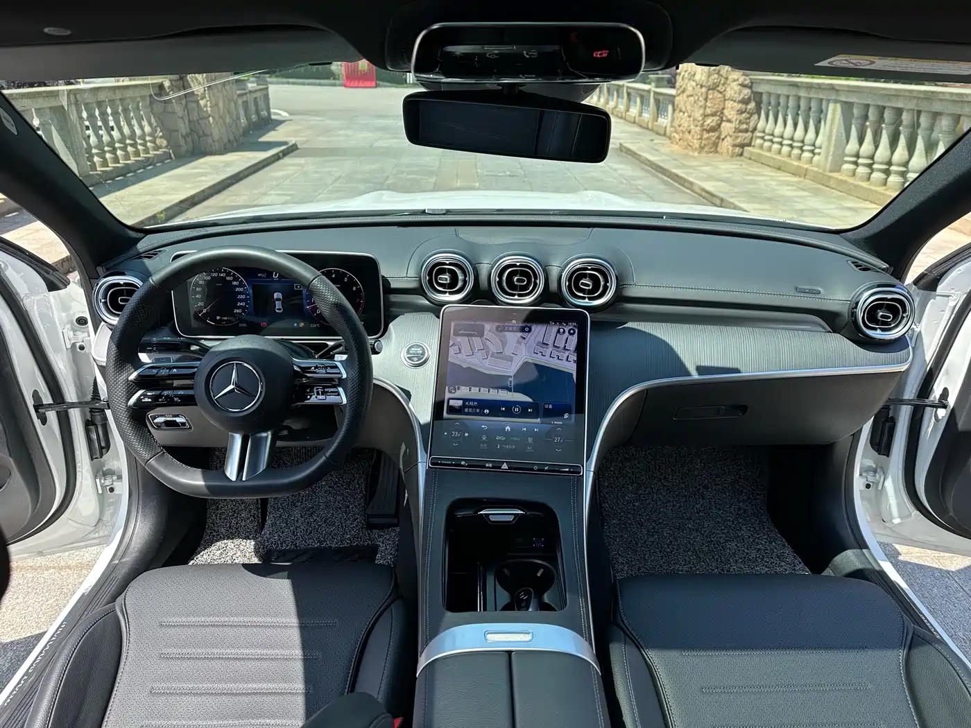Mercedes-Benz C-Class 2023 Facelift C 260 L Night Sport Edition фото 5