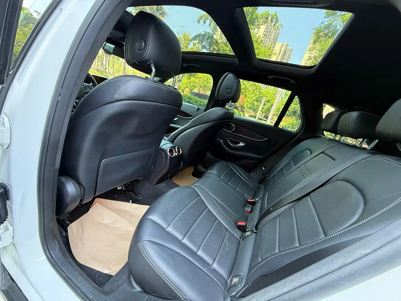 Mercedes-Benz GLC 2017 GLC 260 4MATIC Luxury фото 9