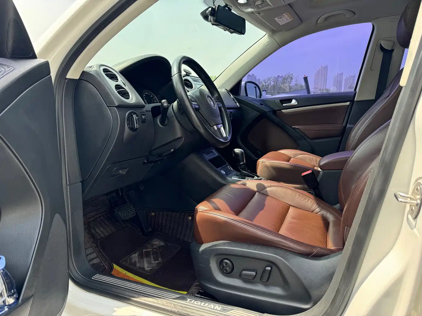 Volkswagen Tiguan 2015 1.8TSI Automatic 2WD Highline фото 3