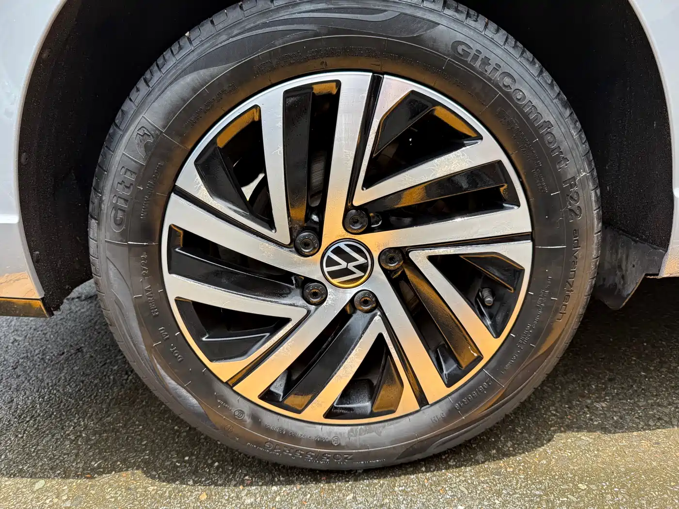Volkswagen Lavida 2023 280TSI DSG Starlight Comfort Edition фото 13
