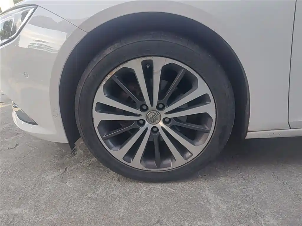 Buick Regal 2017 28T Premium Type фото 25