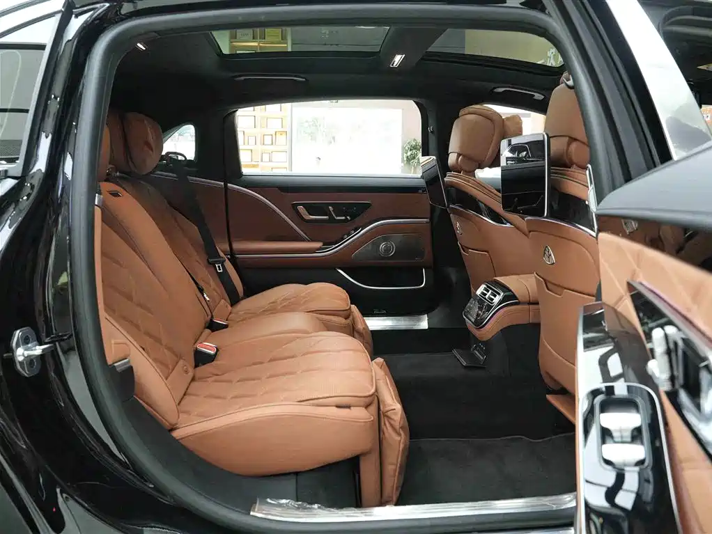 Mercedes-Benz Maybach S-Class 2024 Facelift S 480 4MATIC фото 13