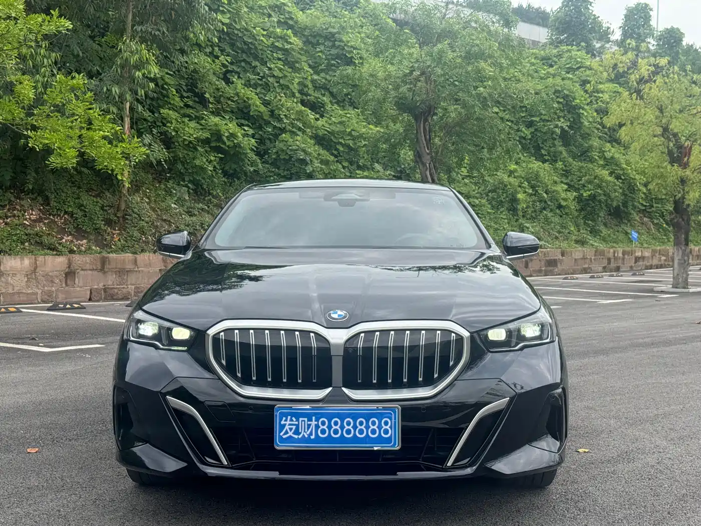 BMW 5 Series 2024 530Li Premium M Sport Package фото 2