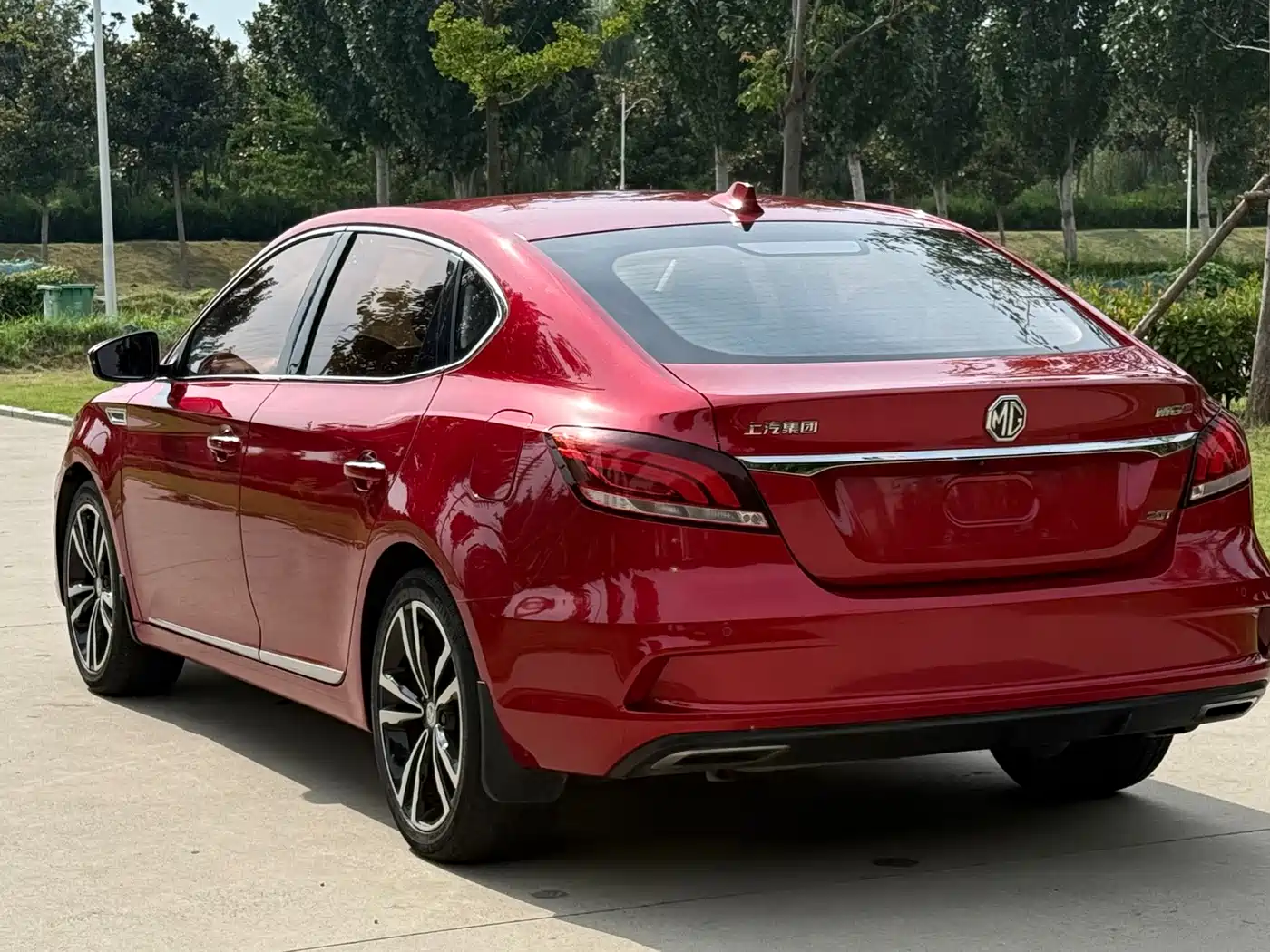MG MG6 2018 2018 20T Automatic Trophy Premium Internet Edition China VI