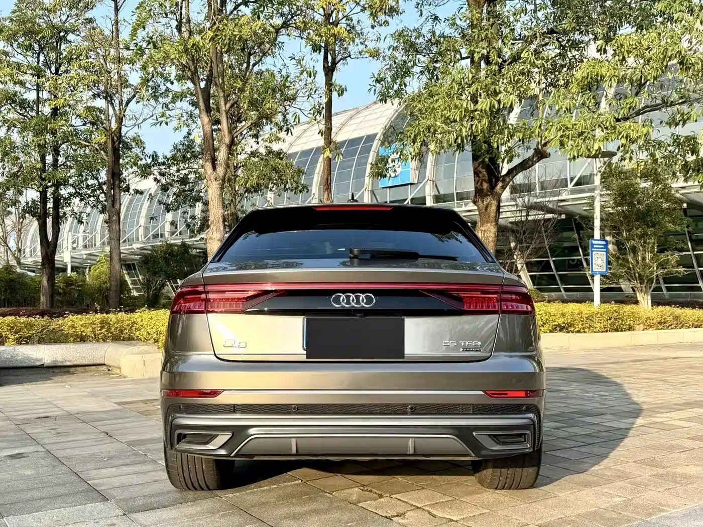 Audi Q8 2023 55 TFSI Exclusive Sport фото 9