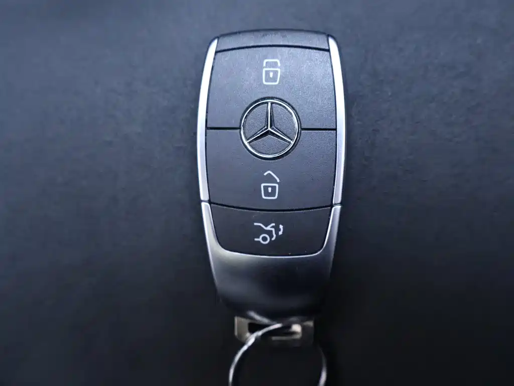 Mercedes-Benz C-Class 2020 Facelift C 260 Sport Version фото 24
