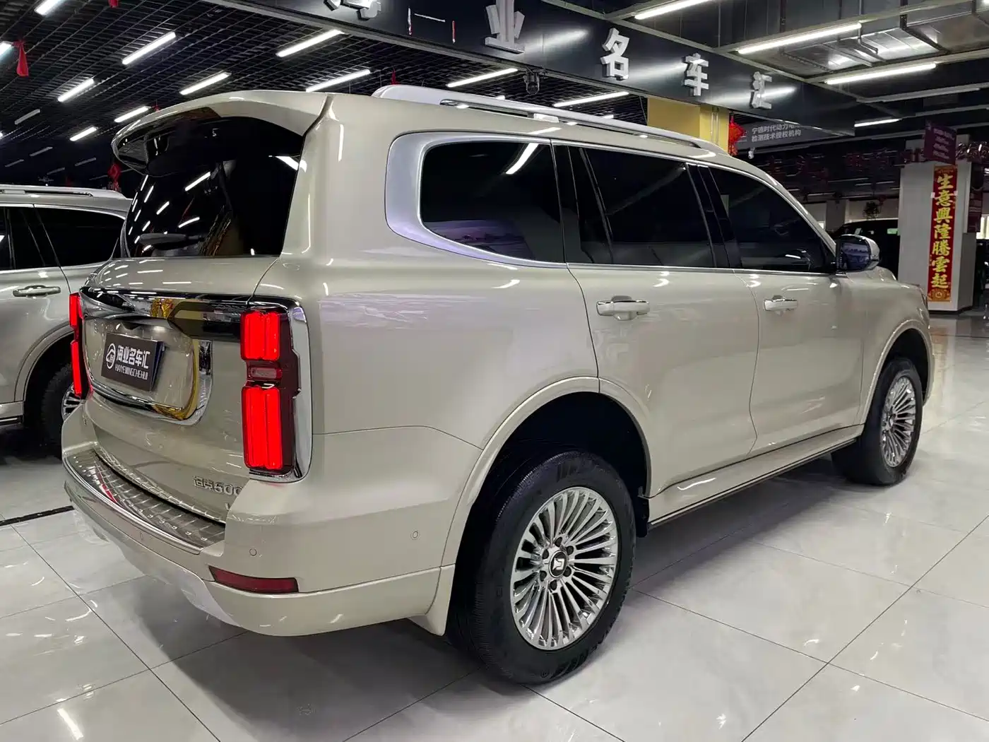 Tank 500 2023 3.0T Business Edition (5-seater) фото 4