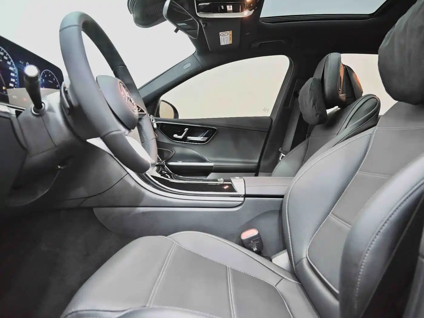 Mercedes-Benz C-Class 2024 C 260 L фото 23