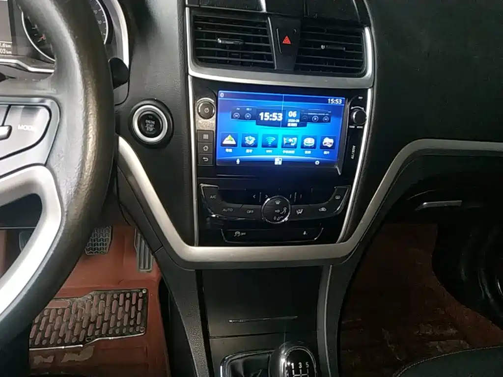 Geely Emgrand 2015 2015 Sedan 1.5L Manual Upward Edition