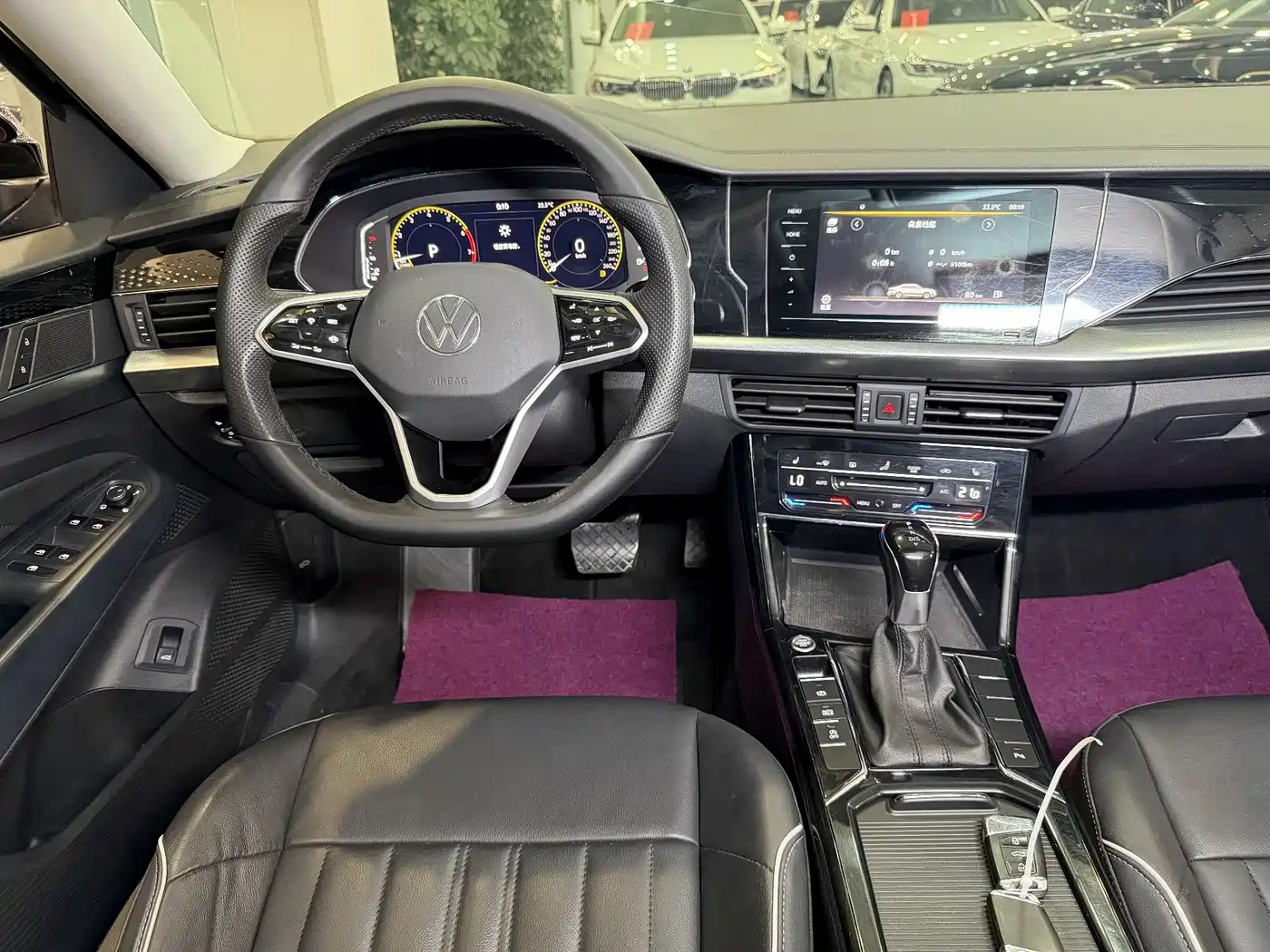 Volkswagen Passat 2023 280TSI Elite Edition фото 8