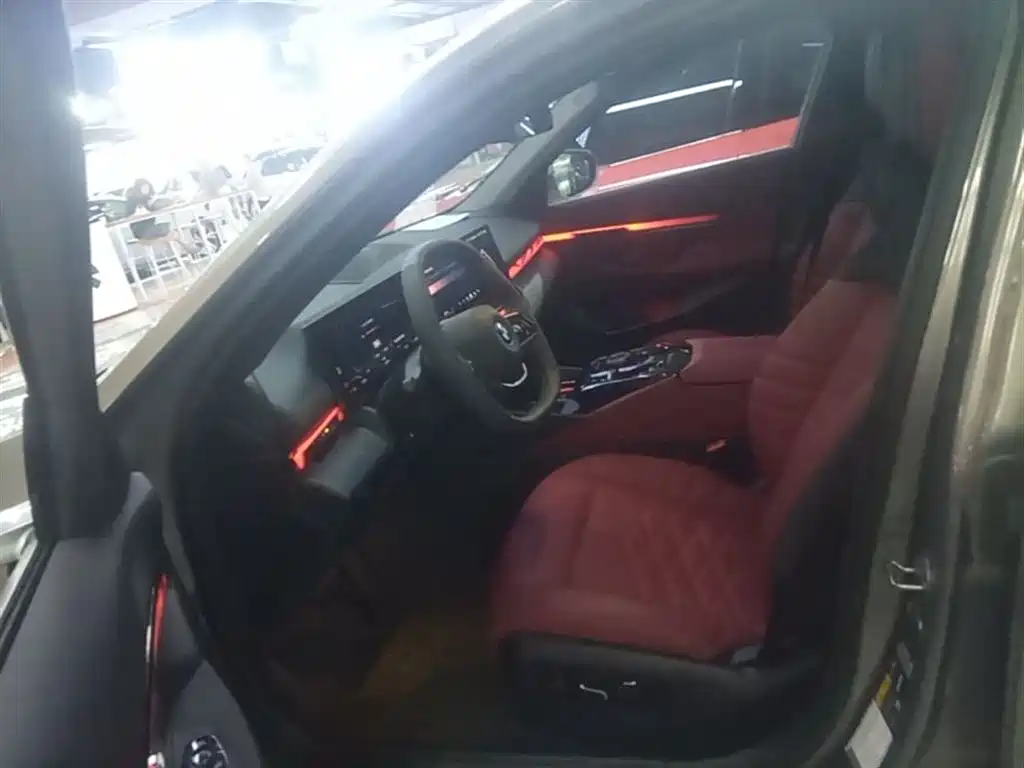 BMW i5 2025 eDrive 35L Luxury Package фото 16