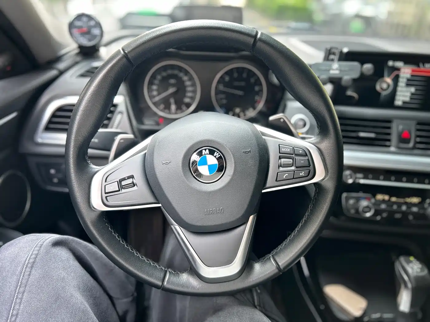 BMW 1 Series 2017 125i Sport фото 10