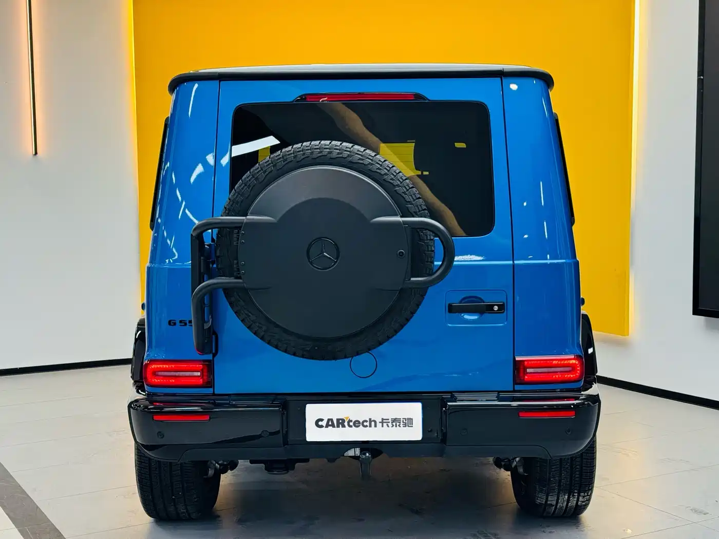 Mercedes-Benz G-Class 2024 G 500 фото 5