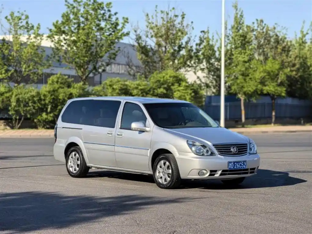 Buick GL8 2006 Model GL8 3.0L LT Luxury Edition фото 3